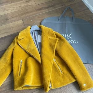 NWT soia & kyo Laure Sherpa moto coat